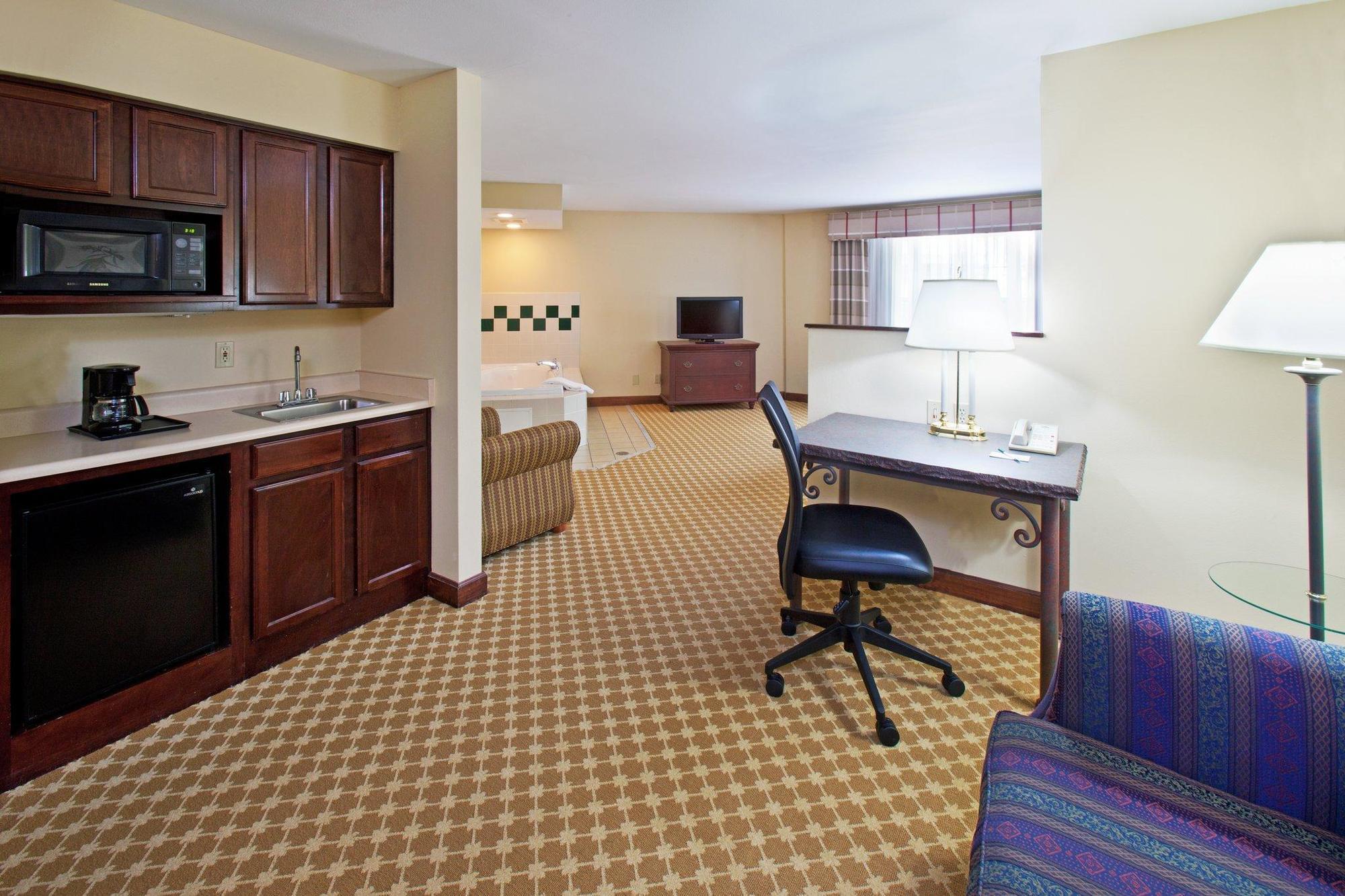 Country Inn & Suites By Radisson, Des Moines West, Ia Clive Εξωτερικό φωτογραφία