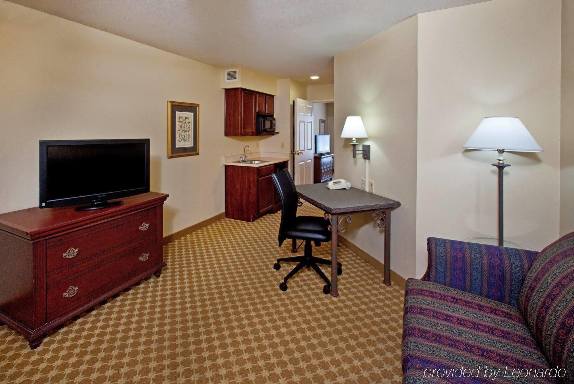 Country Inn & Suites By Radisson, Des Moines West, Ia Clive Εξωτερικό φωτογραφία