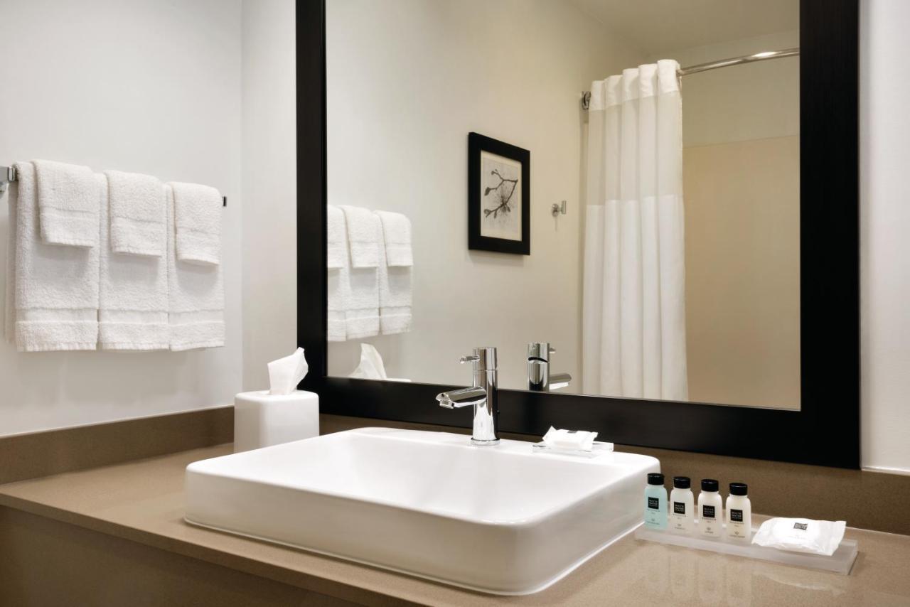 Country Inn & Suites By Radisson, Des Moines West, Ia Clive Εξωτερικό φωτογραφία