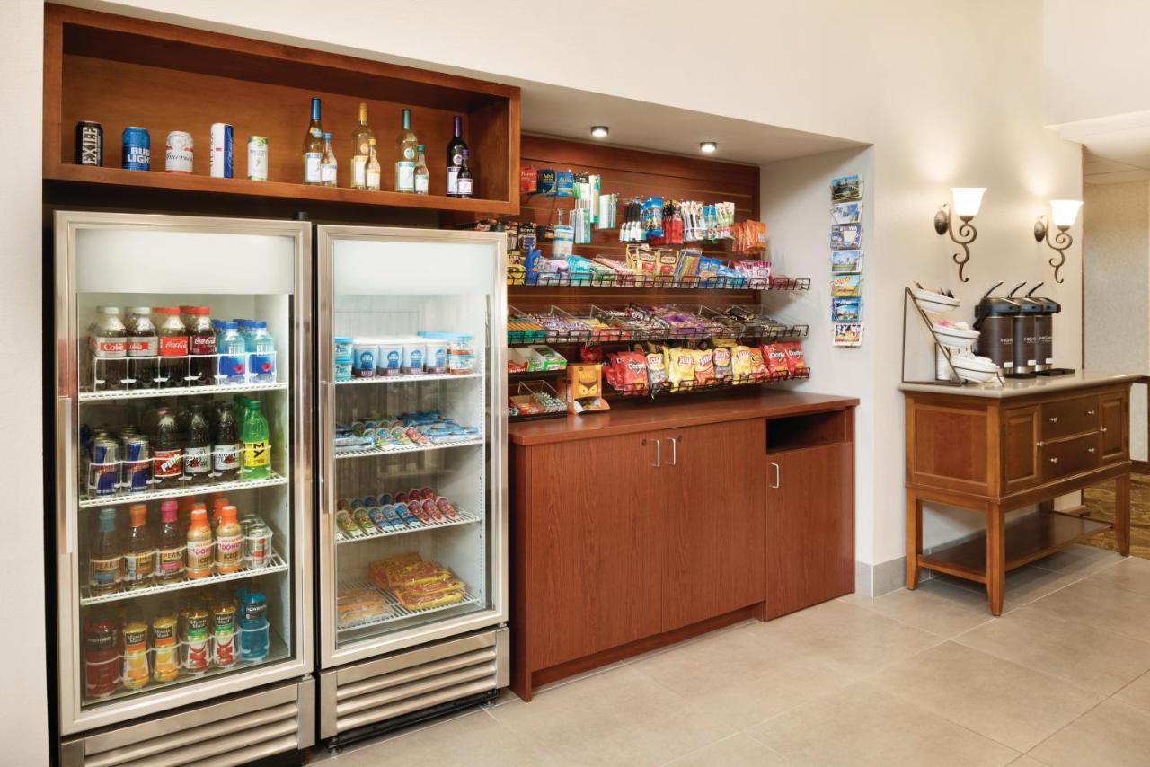 Country Inn & Suites By Radisson, Des Moines West, Ia Clive Εξωτερικό φωτογραφία