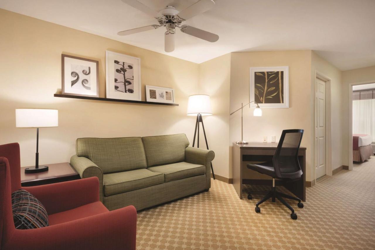 Country Inn & Suites By Radisson, Des Moines West, Ia Clive Εξωτερικό φωτογραφία